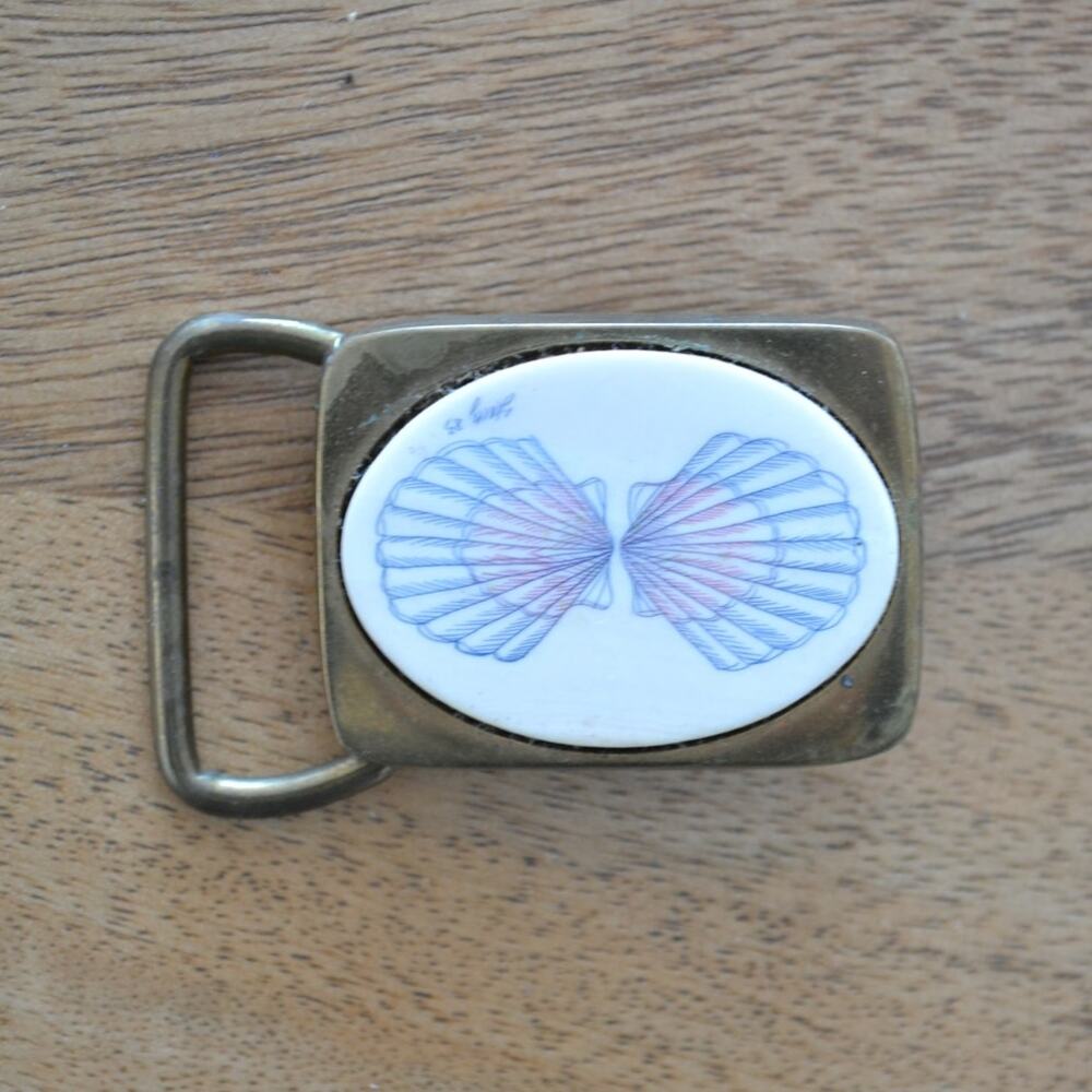 Vintage Basic Tool Supply BTS Brass Belt Buckle Seashell